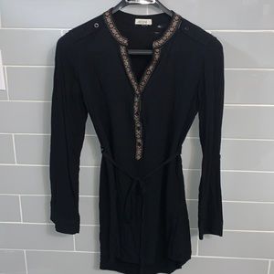 Black Ardene Tunic Top